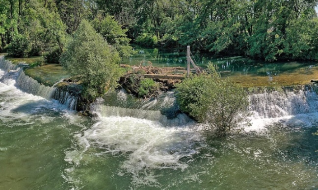Stop à la destruction de notre portière à radeau à Arc-et-Senans !