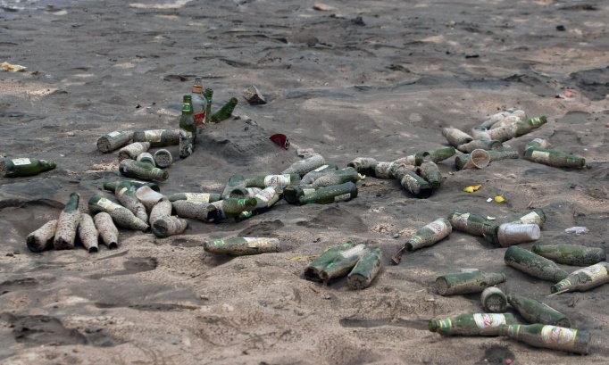 Sanction aux estivants qui polluent les plages au Pérou