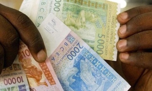 Trop c'est trop :  Franc CFA (Franc de Colonies Françaises d'Afrique)
