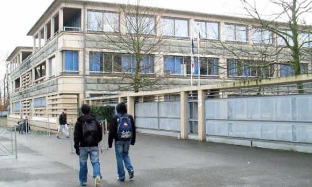 Report du bac blanc et des devoirs communs au lycée Romain Rolland