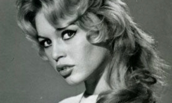 Continuons le combat de Brigitte Bardot contre la chasse à courre