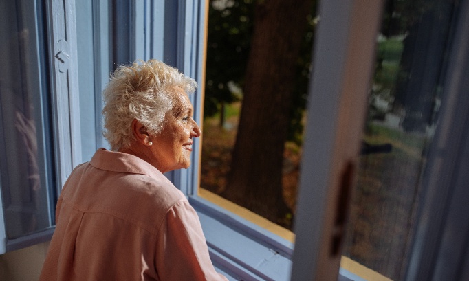 Pour des maisons de retraite dignes : agissez maintenant pour nos aînés