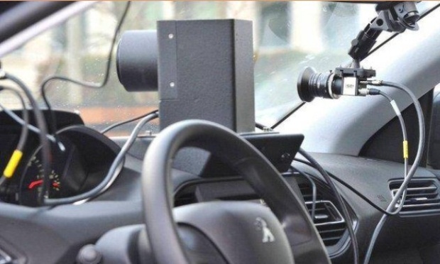 Non aux voitures-radar !