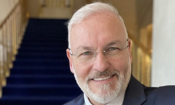 Condamné pour harcèlement – exigeons le retrait de Franck Denion des municipales 2026