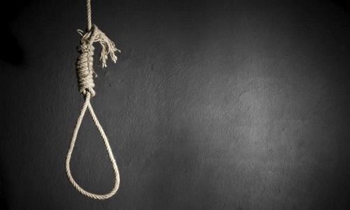 Pour la peine de mort des criminelles, terroristes