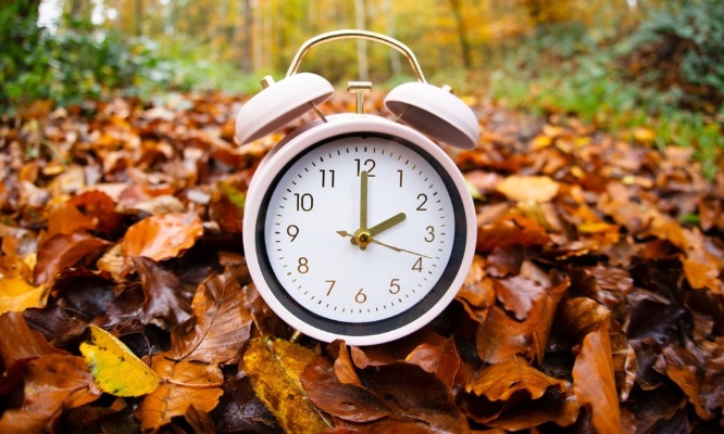 Pour la fin du changement d'heure : maintenir l'heure d'hiver partout