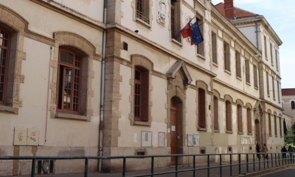 Urgent : Nos enfants de CM2 sans professeur à Lyon 4 – Stop à l'abandon de l'école Joseph Cornier !