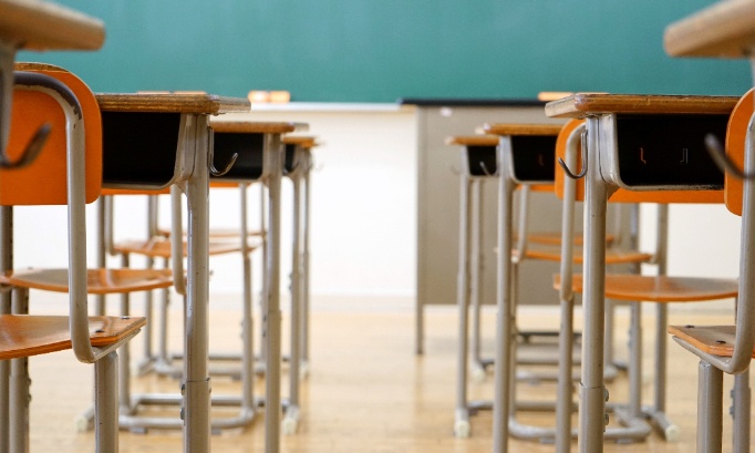 Contre la fermeture d'une classe à l'école Primaire Hubert Pouquet Villars