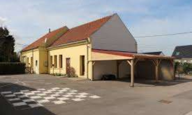 Non à la fermeture d'une classe à l'école de l'ETOILE - OYE-PLAGE