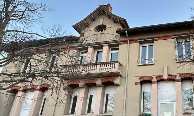 Non à la 3ème fermeture de classe à l'école victor hugo – andrézieux-bouthéon (42160)