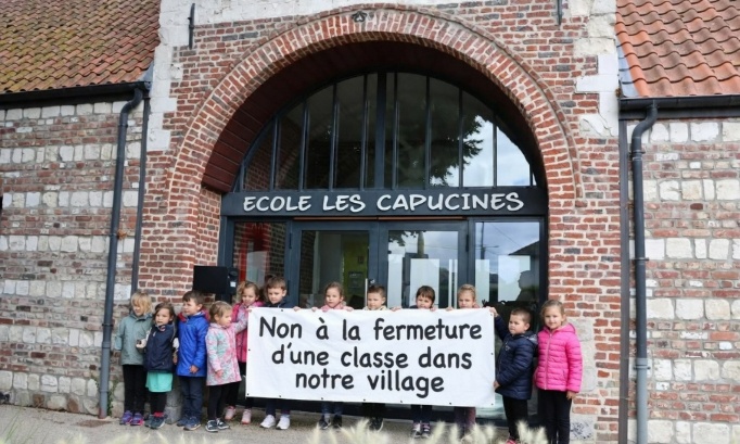 NON à la fermeture d'une classe