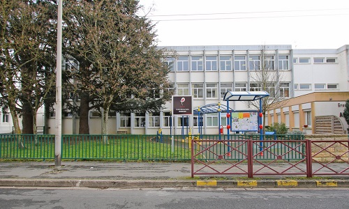 Non à la fermeture de classe à l’école élémentaire d’Iteuil !