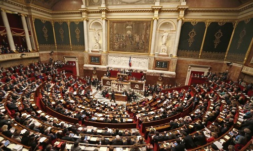 Contre l'immunité parlementaire et toute immunité liée à une fonction publique en France