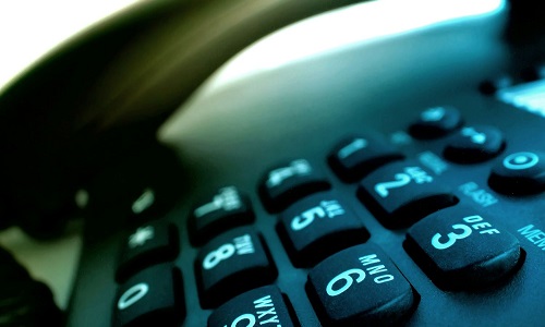 Stop aux coups de téléphone tous les jours