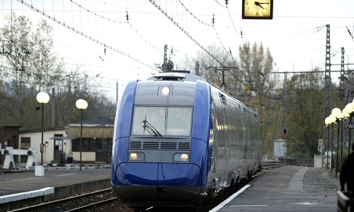 Non à la supression des trains des lignes Bourges, Vierzon, Châteauroux et Paris