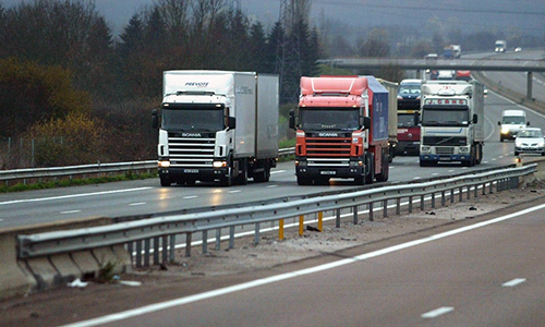 Pour une réglementation de l'accès des poids lourds sur l'A63 !