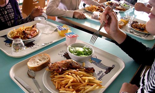 Cantine : stop au deux repas facturés en cas d'absences