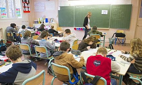 Non à la fermeture de classe à l'école Brassens d'Epinay Sous Sénart