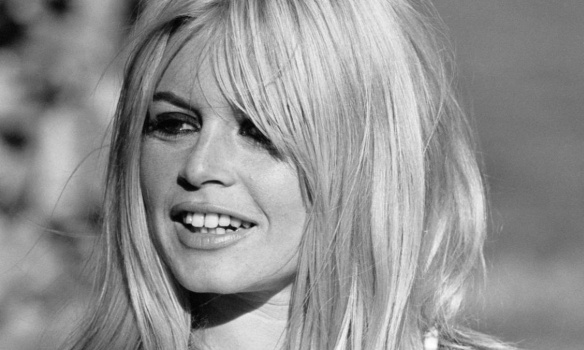 Hommage &agrave; Brigitte Bardot : Pour que son combat continue aupr&egrave;s de Monsieur Macron