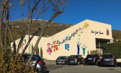 Contre la fermeture de classe à la maternelle avec plus de 30 élèves par classe pour la rentrée 2018 !