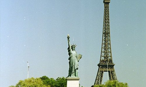 Rapatriement de la statue de la Liberté en France suite aux propos de M. Trump