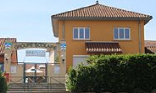 Contre la fermeture d'une classe à l'école de Replonges