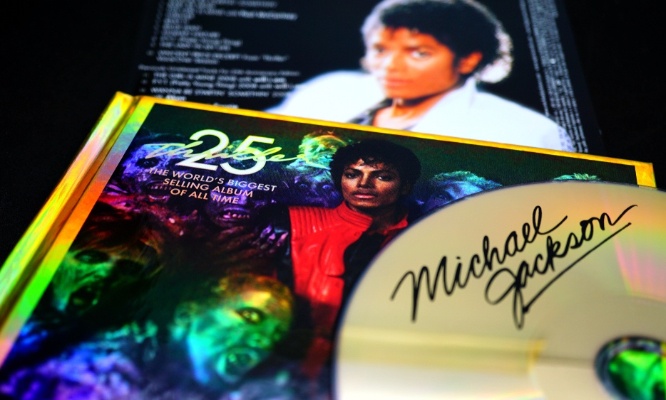 Supprimer le documentaire poubelle  'Leaving Neverland 1 et 2'  de Michael Jackson prévu en Angleterre le 18 mars 2025 !