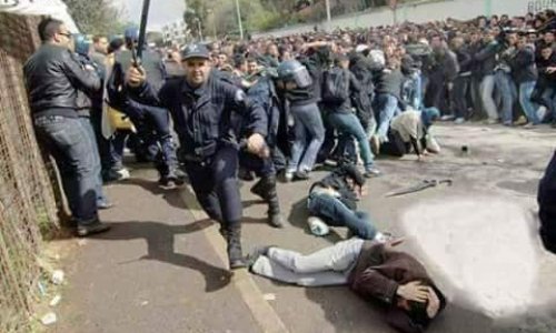 REPRESSION SAUVAGE CONTRE LE PEUPLE ALGERIEN PACIFIQUE