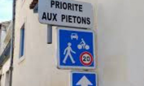 Vitesse à 20 et 30 km/h max + ralentisseur en centre ville FECAMP