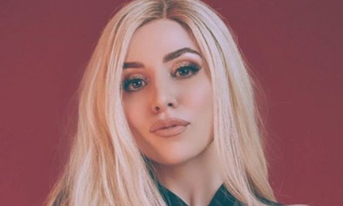 Signer pour qu'Ava Max vienne faire un concert en France