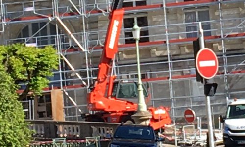 Pour le report du brevet