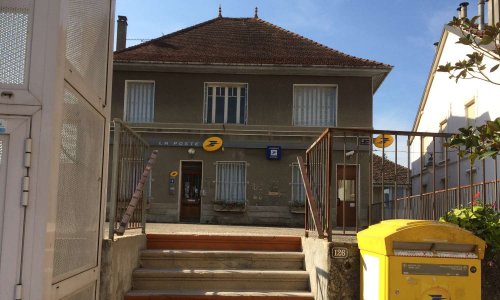 Maintien du bureau de Poste de Saint-Genix-sur-Guiers (73240)