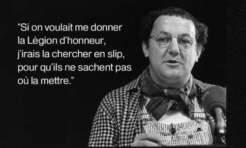 Coluche La Légion d'Honneur en slip