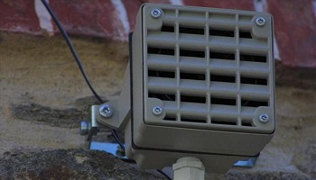 Contre le boîtier Anti-Jeunes !