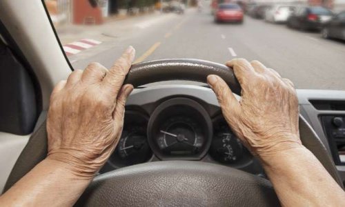 Pour un contrôle obligatoire et gratuit des capacités à conduire à partir de 70 ans