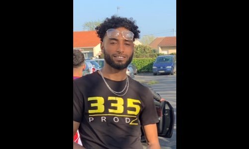 Signer contre l’expulsion de notre ami d’enfance Ayoub.