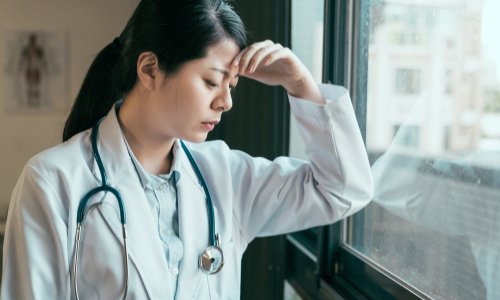 Covid-19: pour la mise en place d'une journée commémorative pour honorer le dévouement du personnel de santé !