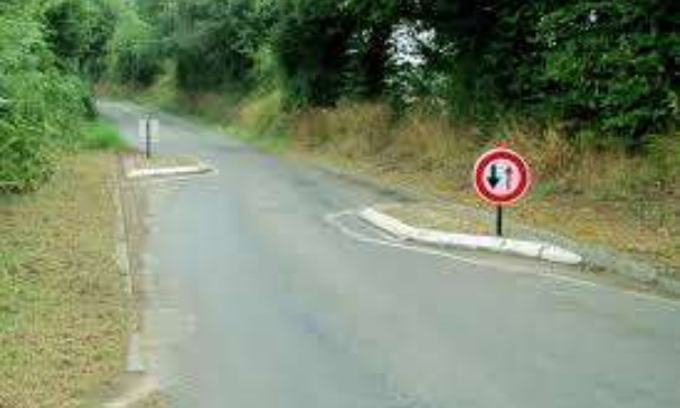 La vitesse c'est dépassé ... pour une sécurité accrue, une diminution de la vitesse sur la N848 Martelange-Saint Hubert traversant les Communes de Martelange, Fauvillers, Léglise et Vaux-sur-Sûre