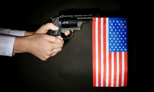 Les professeurs de Floride vont pouvoir être armés en classe : qu'en pensez-vous ?
