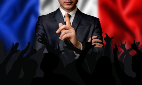 Quel parti représente actuellement l'opposition au gouvernement de Macron ?