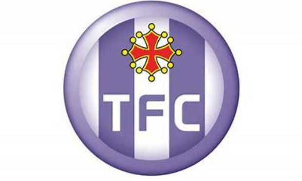 Pour vous: le TFC cr&eacute;&eacute; en 1937 et le TFC actuel (+ p&eacute;riode Red Star 1967) sont ils le m&ecirc;me club ou 2 clubs diff&eacute;rents ?