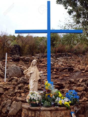 La croix du Pic du Jer doit-elle être allumée ?