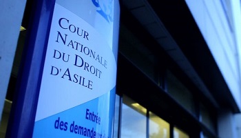 Etes-vous pour ou contre l'abrogation du droit d'asile en France ?