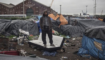 Faut-il renvoyer les migrants de Calais chez eux ?