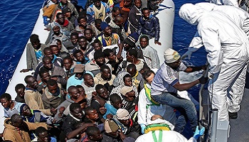 Maintenant que l'immigration à un nom, Aylan Kurdi 4 ans, mort noyé, et les centaine d'autres que nous n'avons pas vues! Humainement au fond de notre cœur, pensez-vous vraiment que nous devions repousser les migrants hors de l'EUROPE et de la FRANCE ?