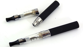 Croyez-vous que l'industrie du tabac et le gouvernement soient impliqués monétairement dans la controverse de la cigarette électronique ?