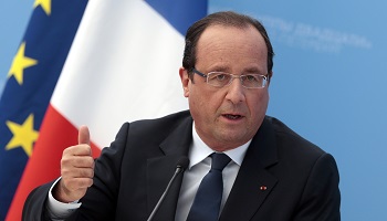 Le Président Hollande est-il un chef de guerre crédible ?