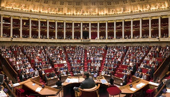 Êtes-vous pour ou contre l'interdiction des forfaits UV illimités adoptée par l'Assemblée Nationale ?