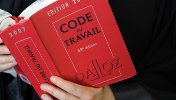 Plus de flexibilité dans le code du travail ?