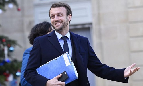 Pour vous, quel jeu M. Macron pratique-t-il ?